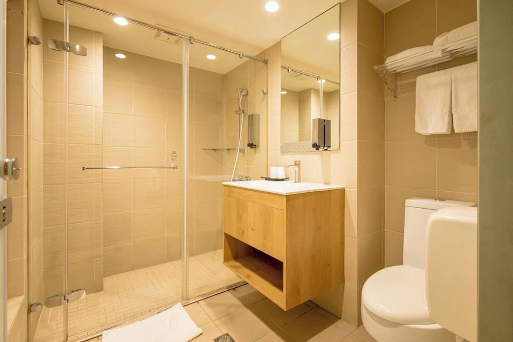 Vip Hotel 35/37