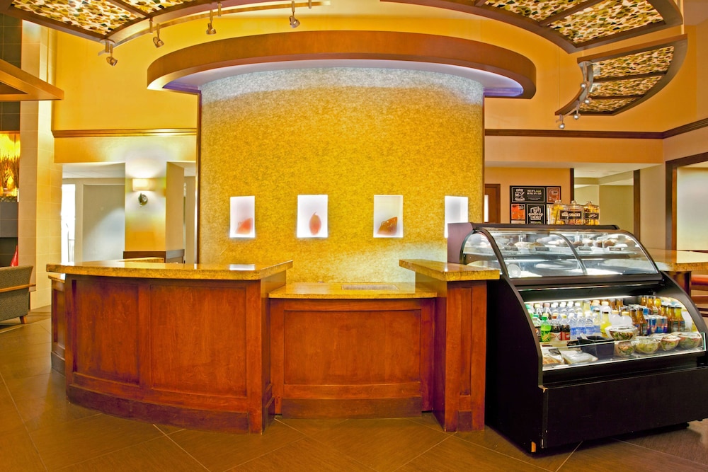 Lobby at Hyatt Place Dallas/Arlington, ARLINGTON - TX