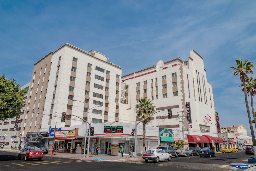 Hotel Ticuán 69/74