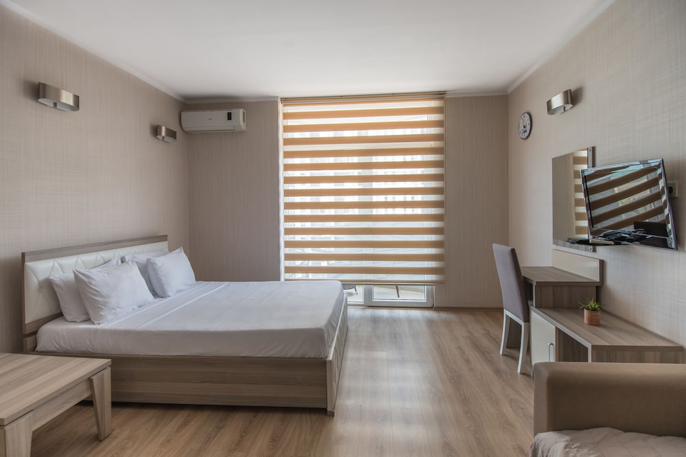 Orbi Sea Towers Hotel Official 21/47
