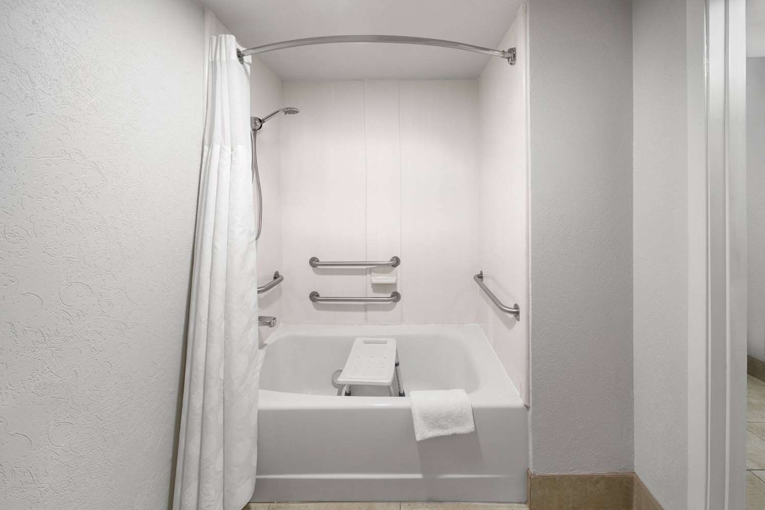 Ramada Limited San Angelo 47/47