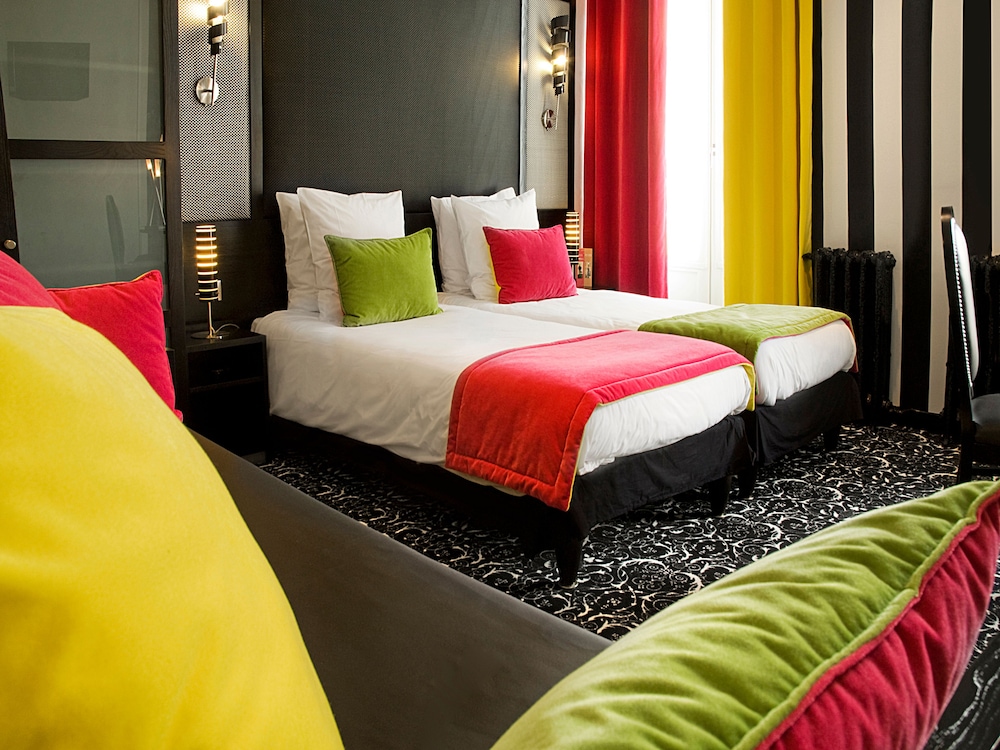 Hotel Peyris Opera 26/71