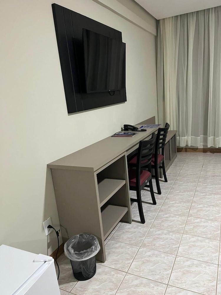 Hotel Dan Inn Uberlandia 49/57