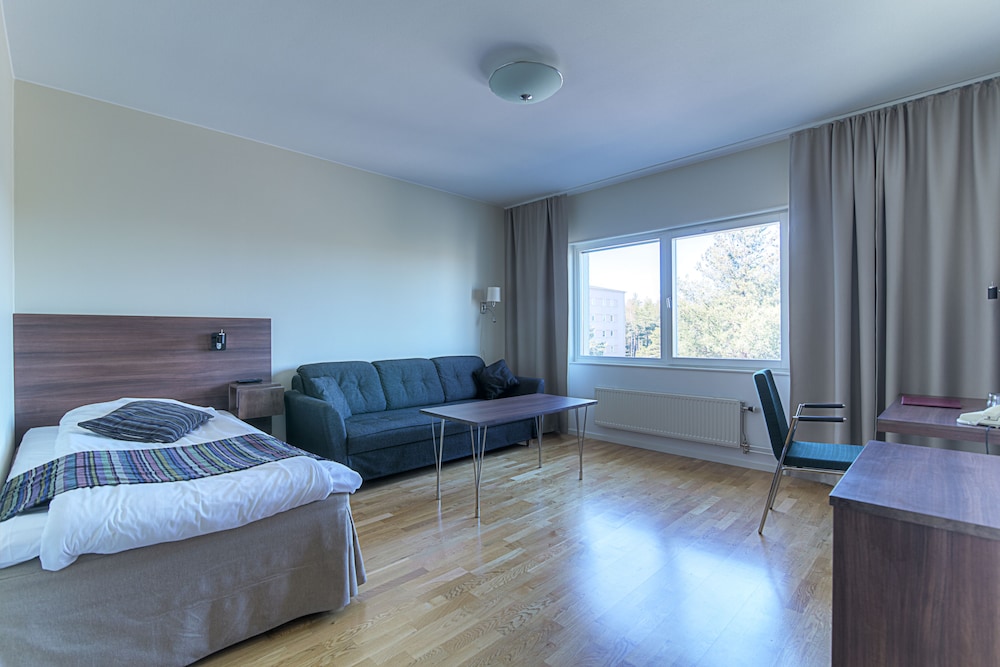 Hotell Björken 11/51