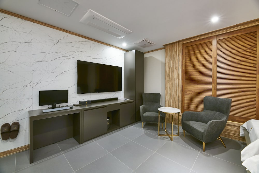 Hotel Aura 26/39