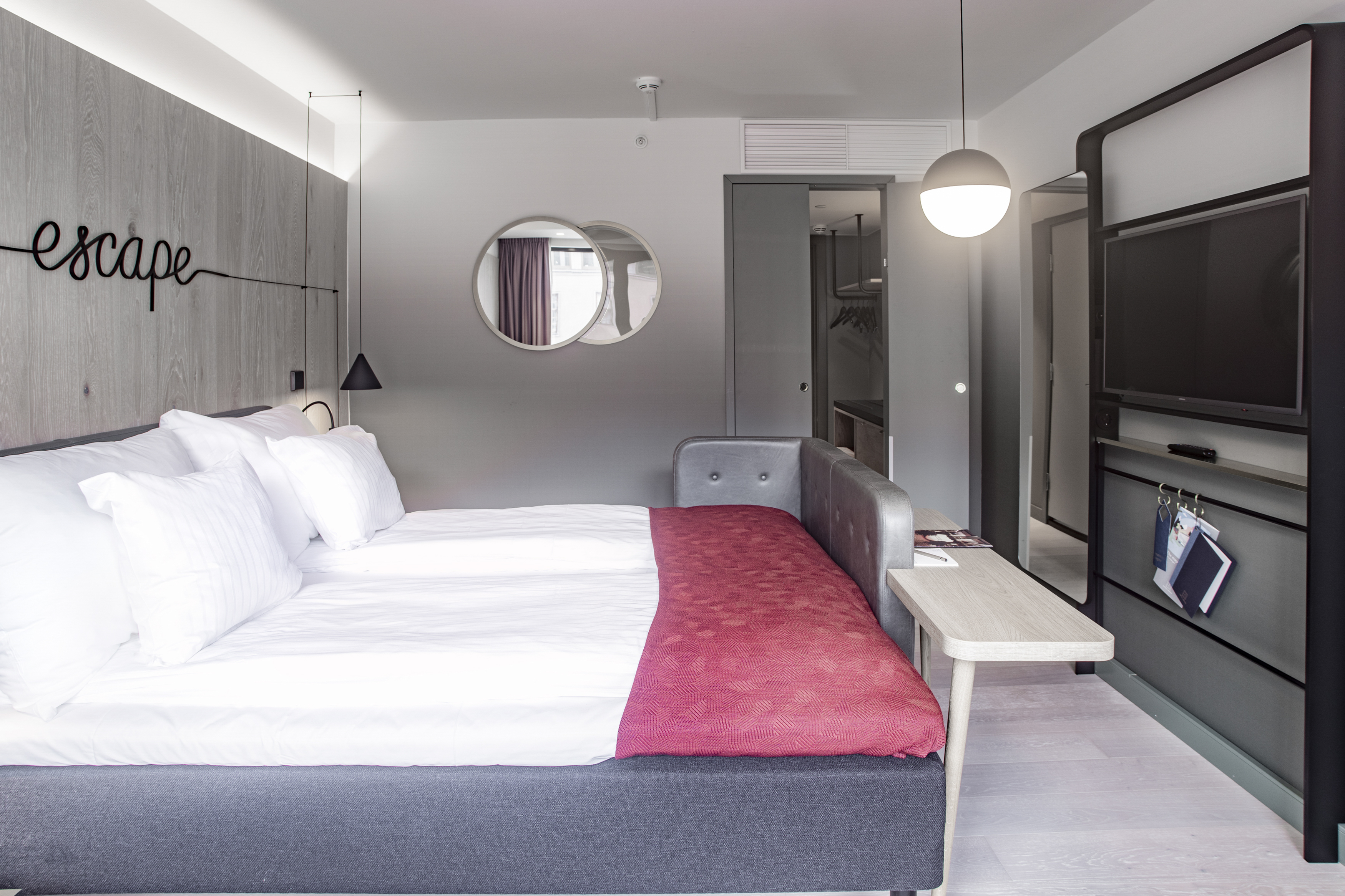 Room, Single, Double Bed