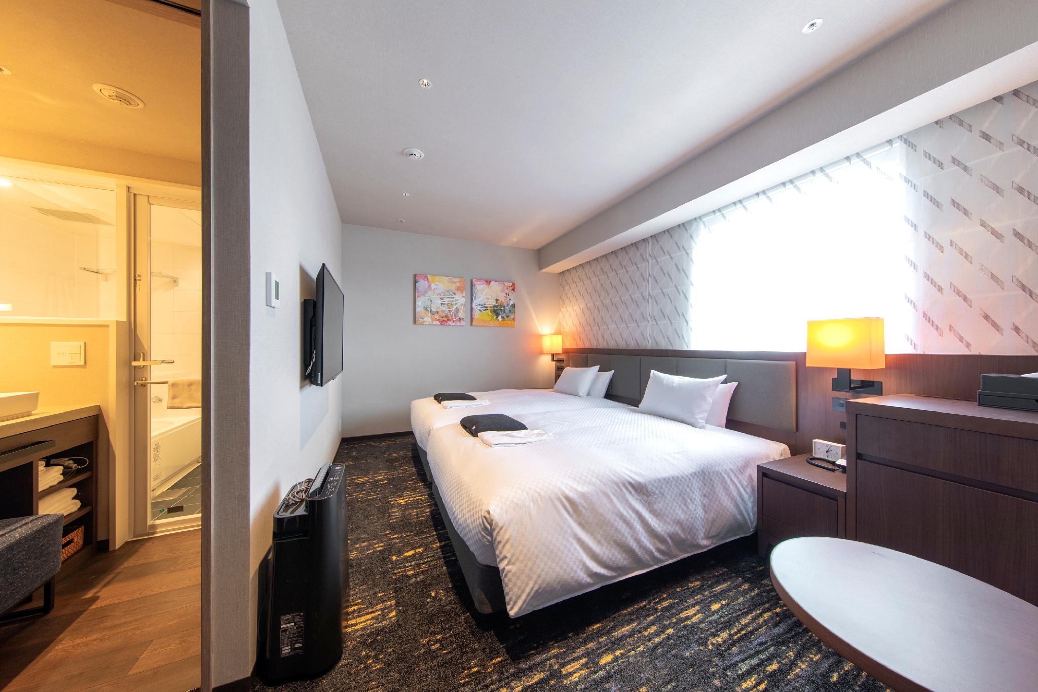 Semi Room, 2 Semi Double Beds