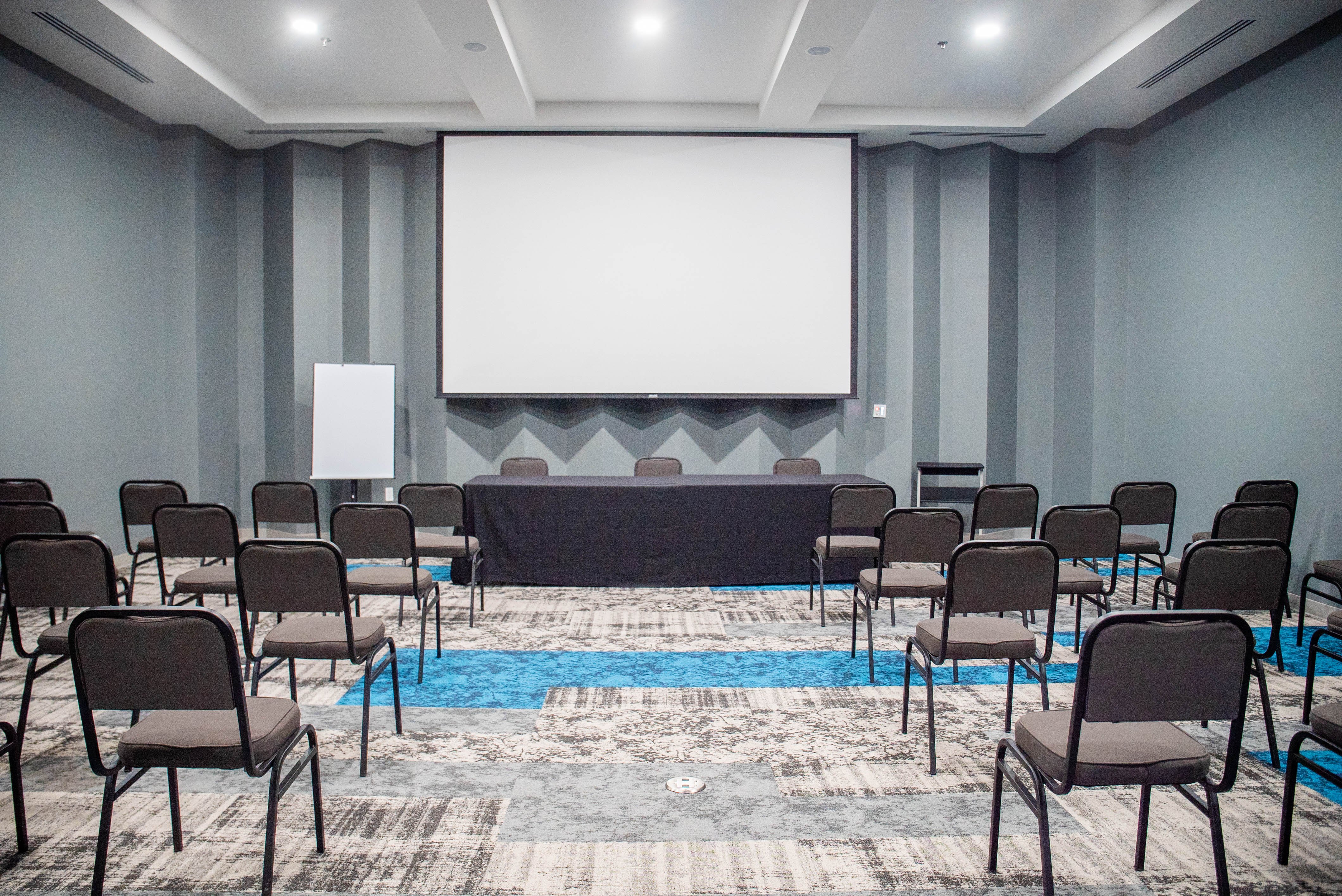 Holiday Inn Express and Suites Tijuana Otay 46/61