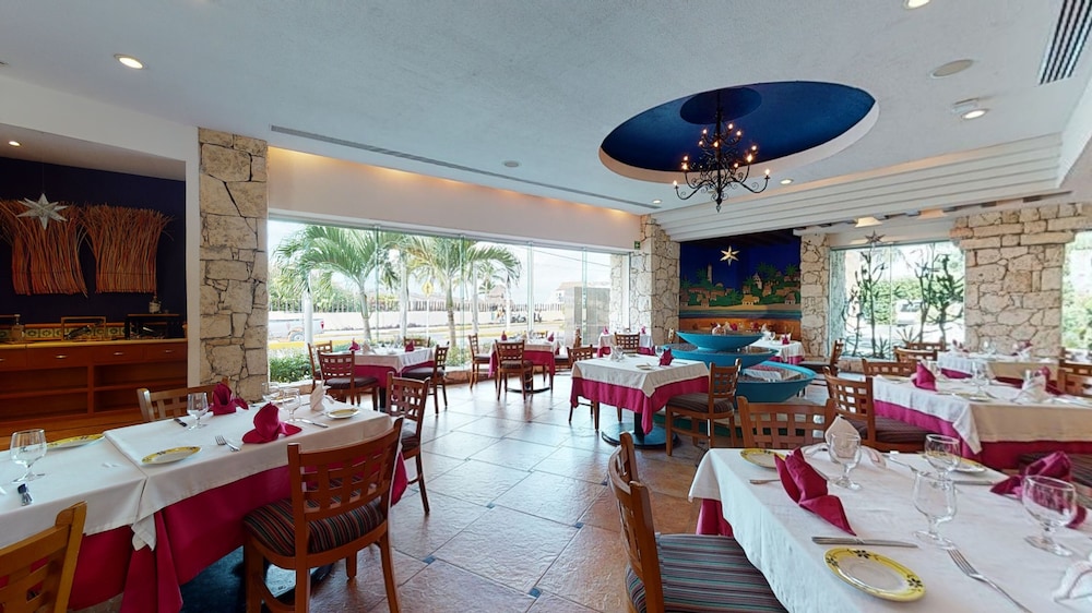 Grand Park Royal Cozumel All Inclusive 40/57