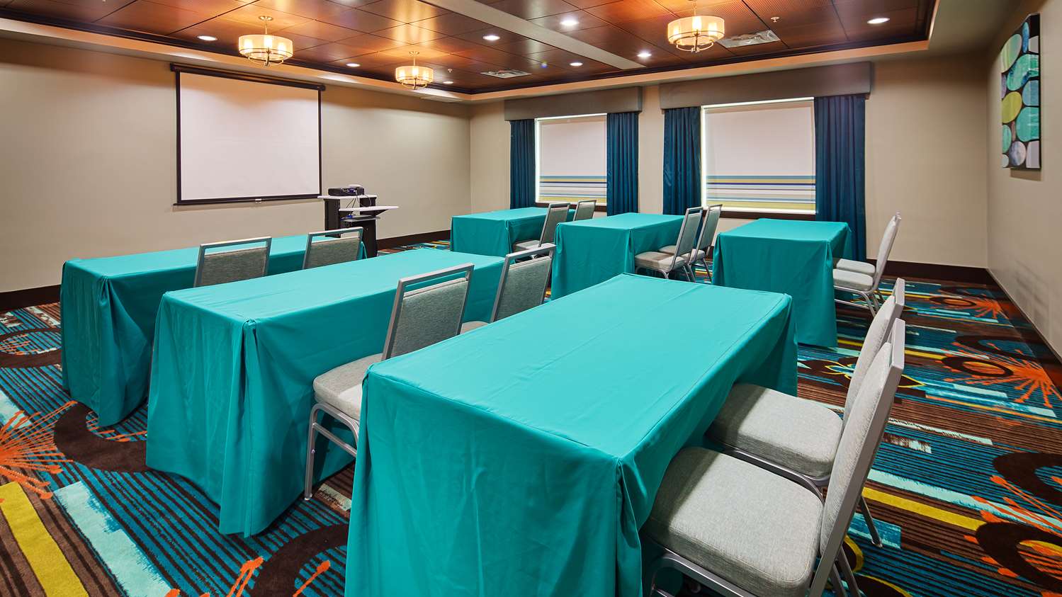 Best Western Premier Ashton Suites Willowbrook 6/9