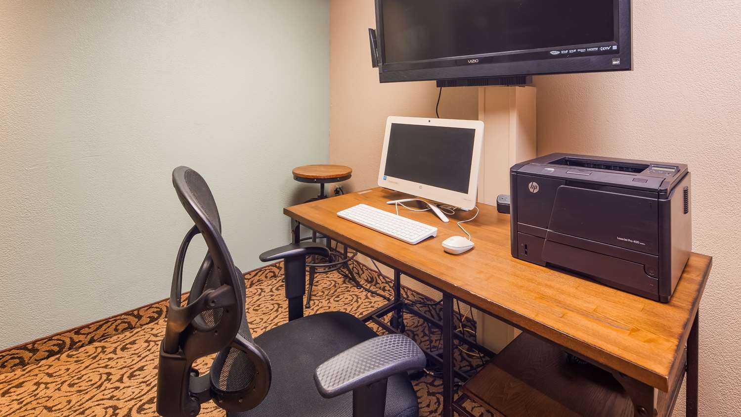 Best Western Fredericksburg 8/10
