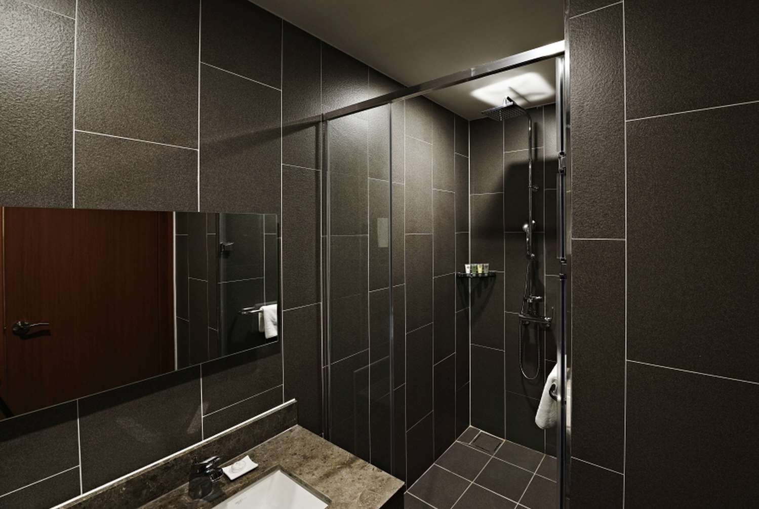 Ramada by Wyndham Gangwon Sokcho 32/34