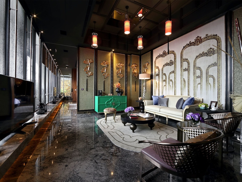 Shuei Wu Villa 49/50