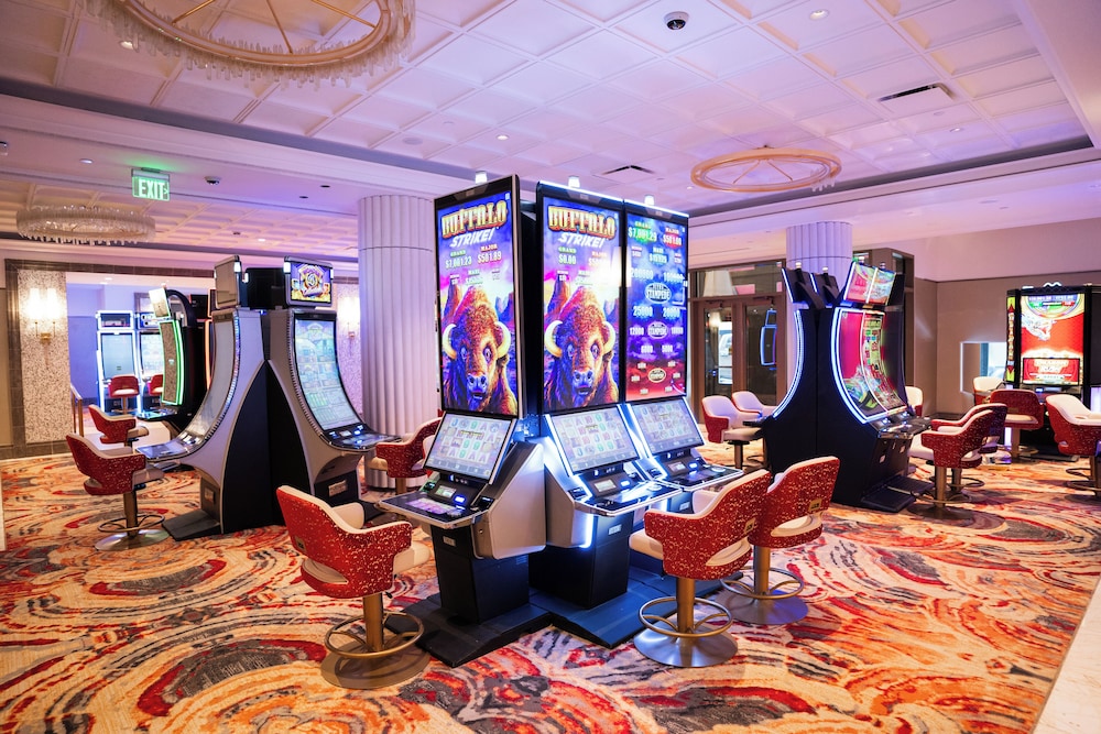 Chamonix Casino Hotel 20/24