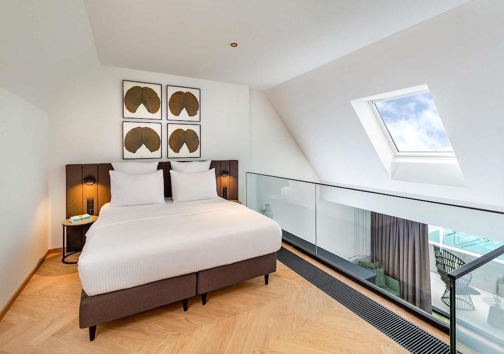 Hotel Maximilian S 24/70