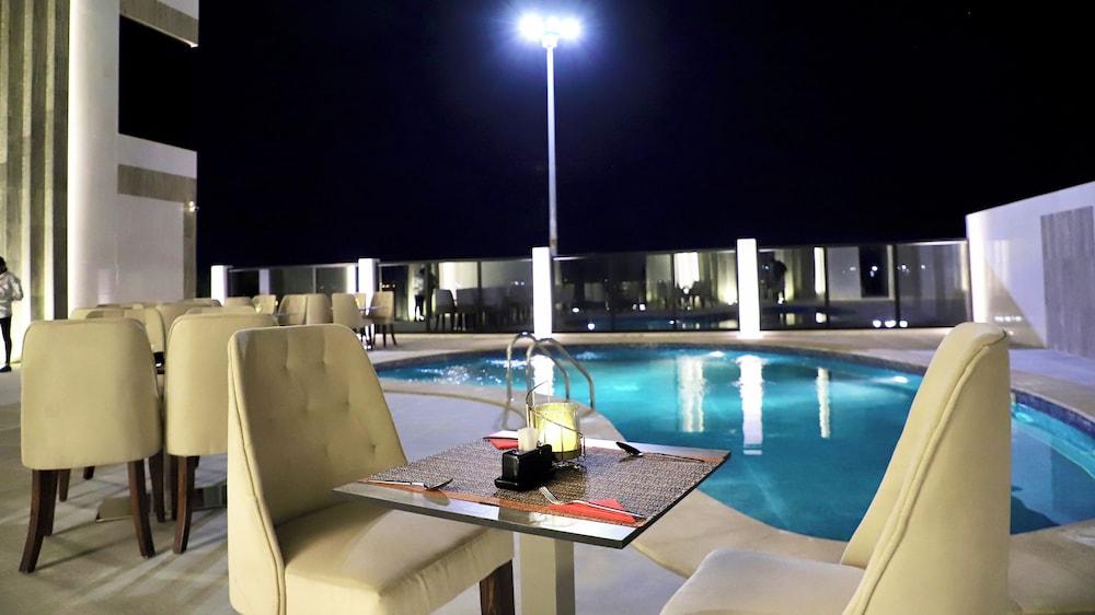 Five Seasons Hotel 22/50