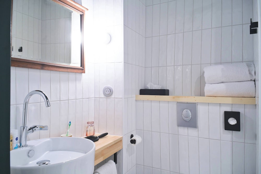 greet hotel Cernay Mulhouse 47/50