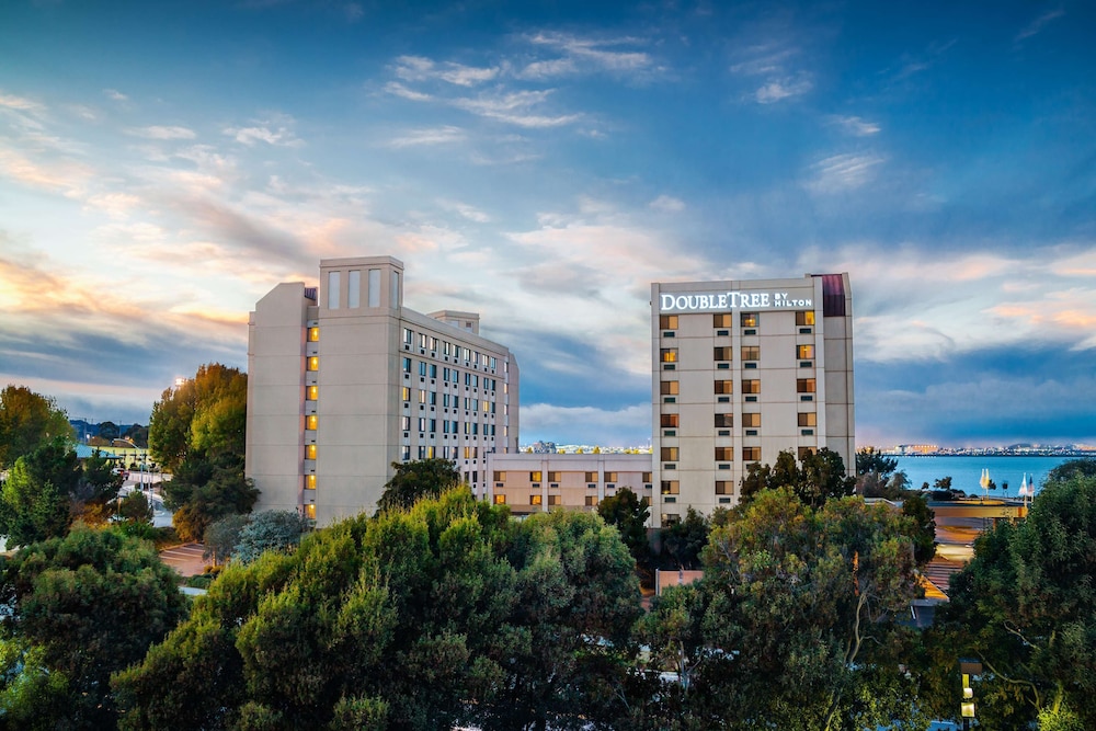 Doubletree By Hilton San Francisco Airport in BURLINGAME - CA