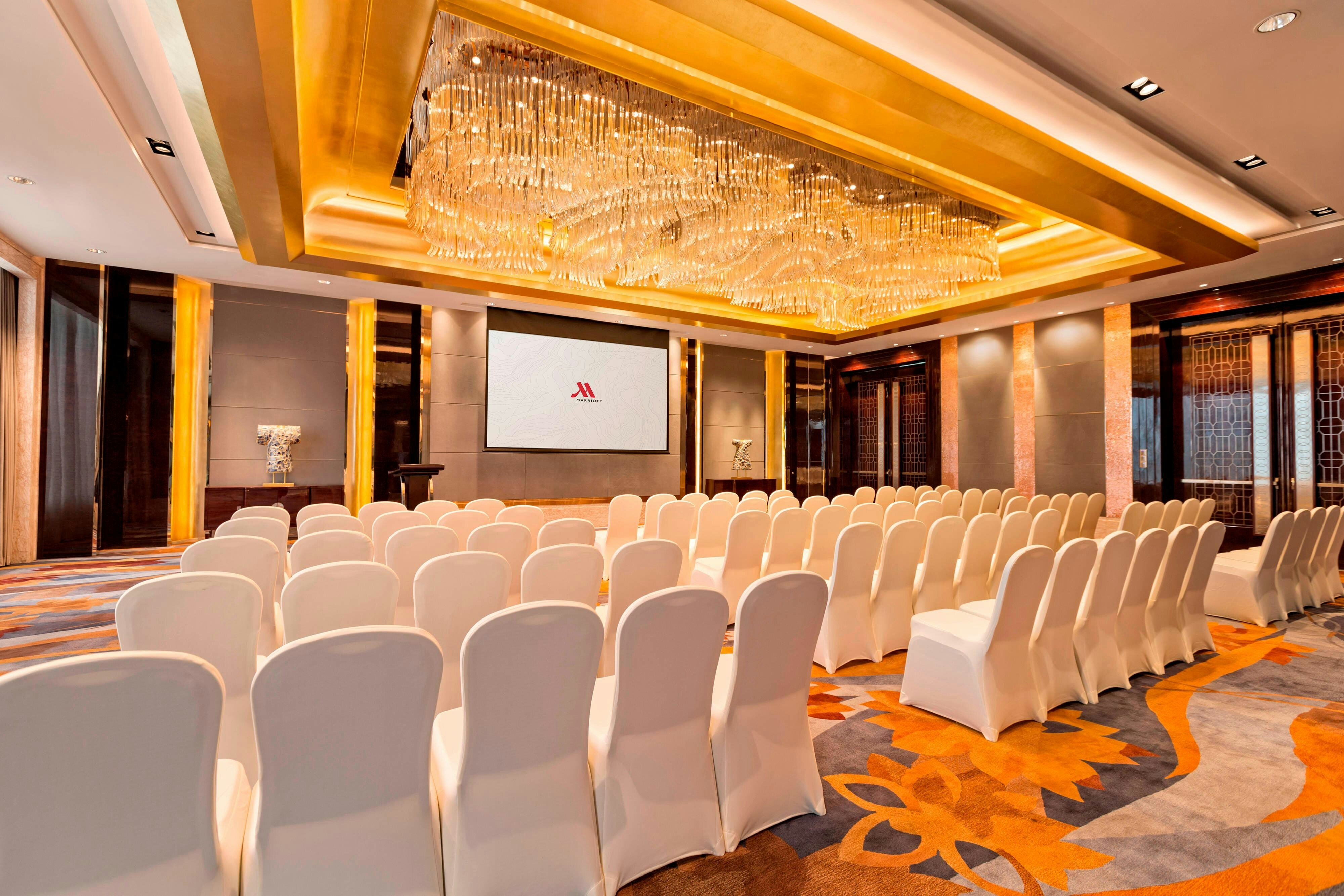 Marriott Yiwu Hotel 7/11