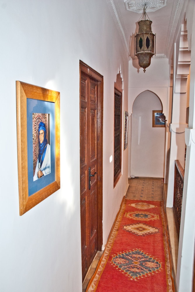 Riad Jonan 57/65
