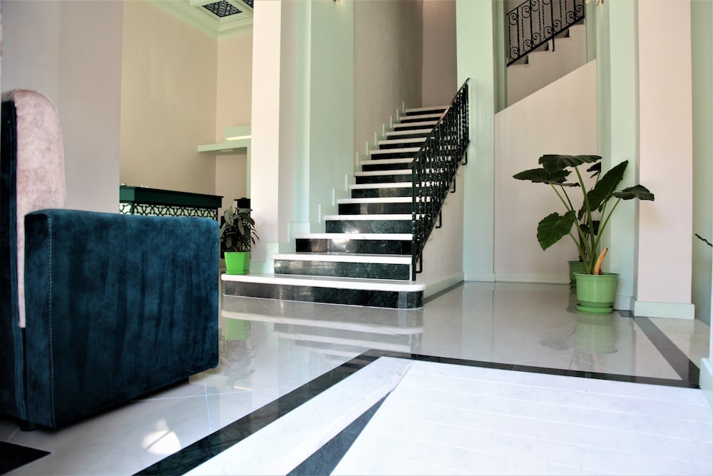 Hotel Veliera 9/70