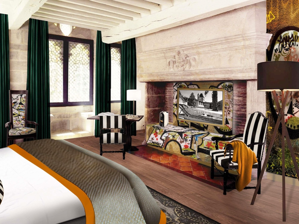 Mercure Figeac Viguier Du Roy 40/63