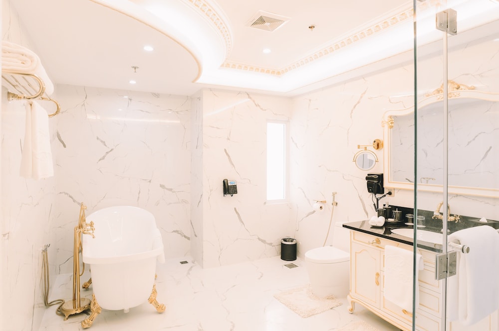 Lafaayette Luxury Suites Baguio 49/50