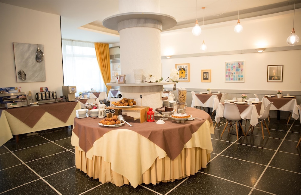 Art Hotel Milano 37/49