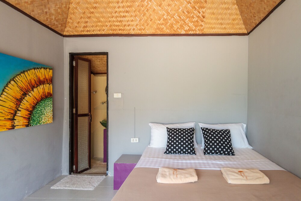 Sabaii Bay Resort 59/75