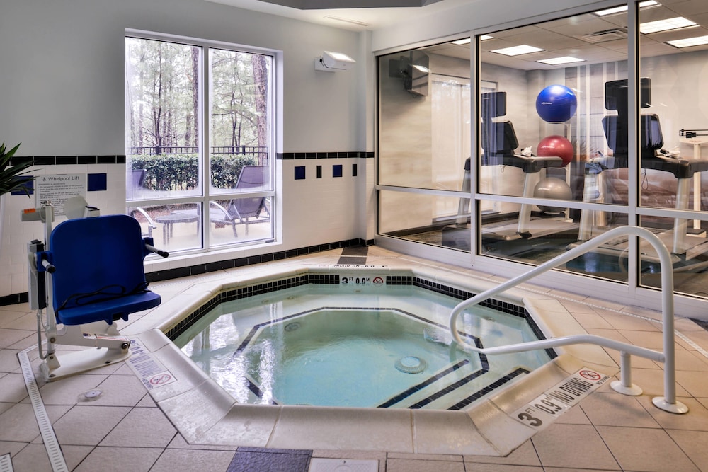 Fairfield Inn Suites Raleigh Durham Airport Brier Creek 13/35