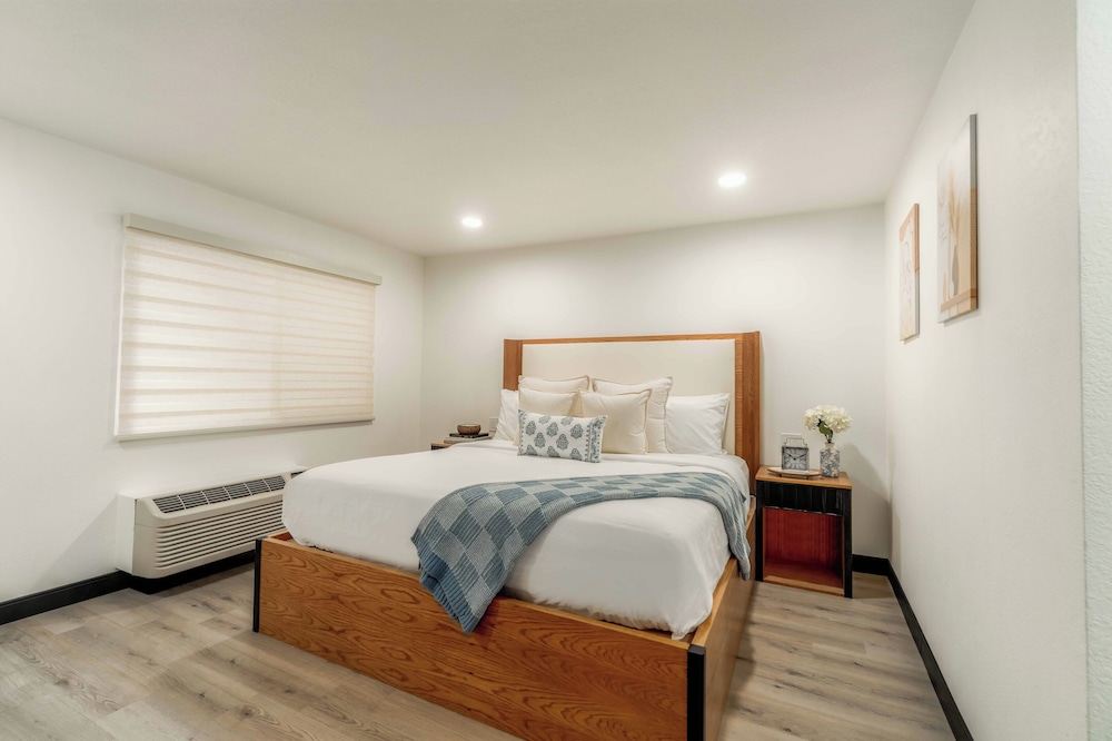 Sunrise Inn San Diego 22/44