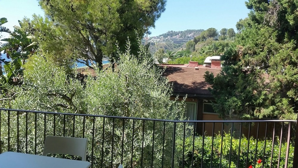 Villa Oasis Residence 27/70