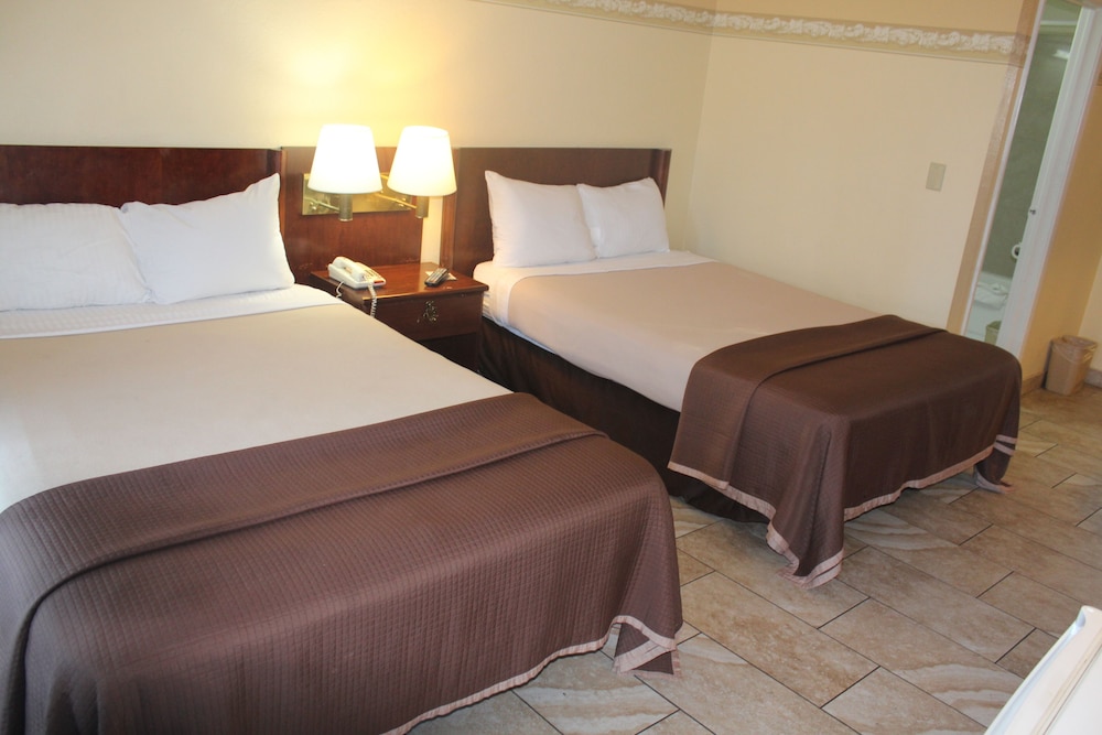 Room, 2 Double Beds