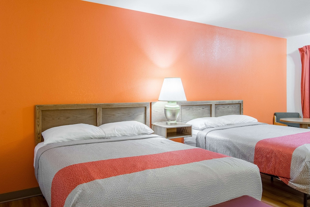 Motel6 Madras, OR 22/47