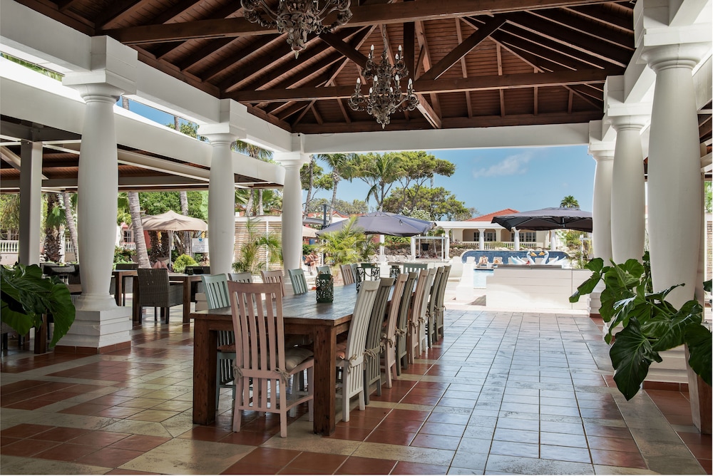 Sonesta Hotels & Resorts Livingstone Curacao 11/70
