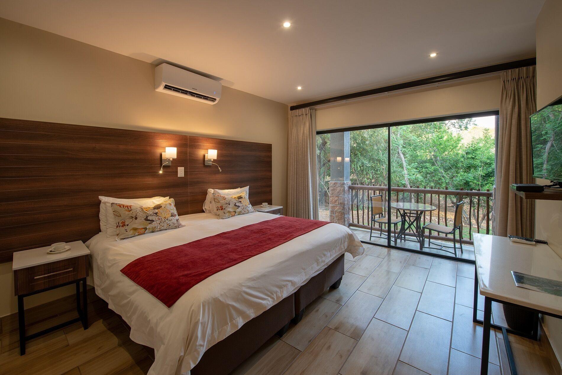 Deluxe, Double Bed