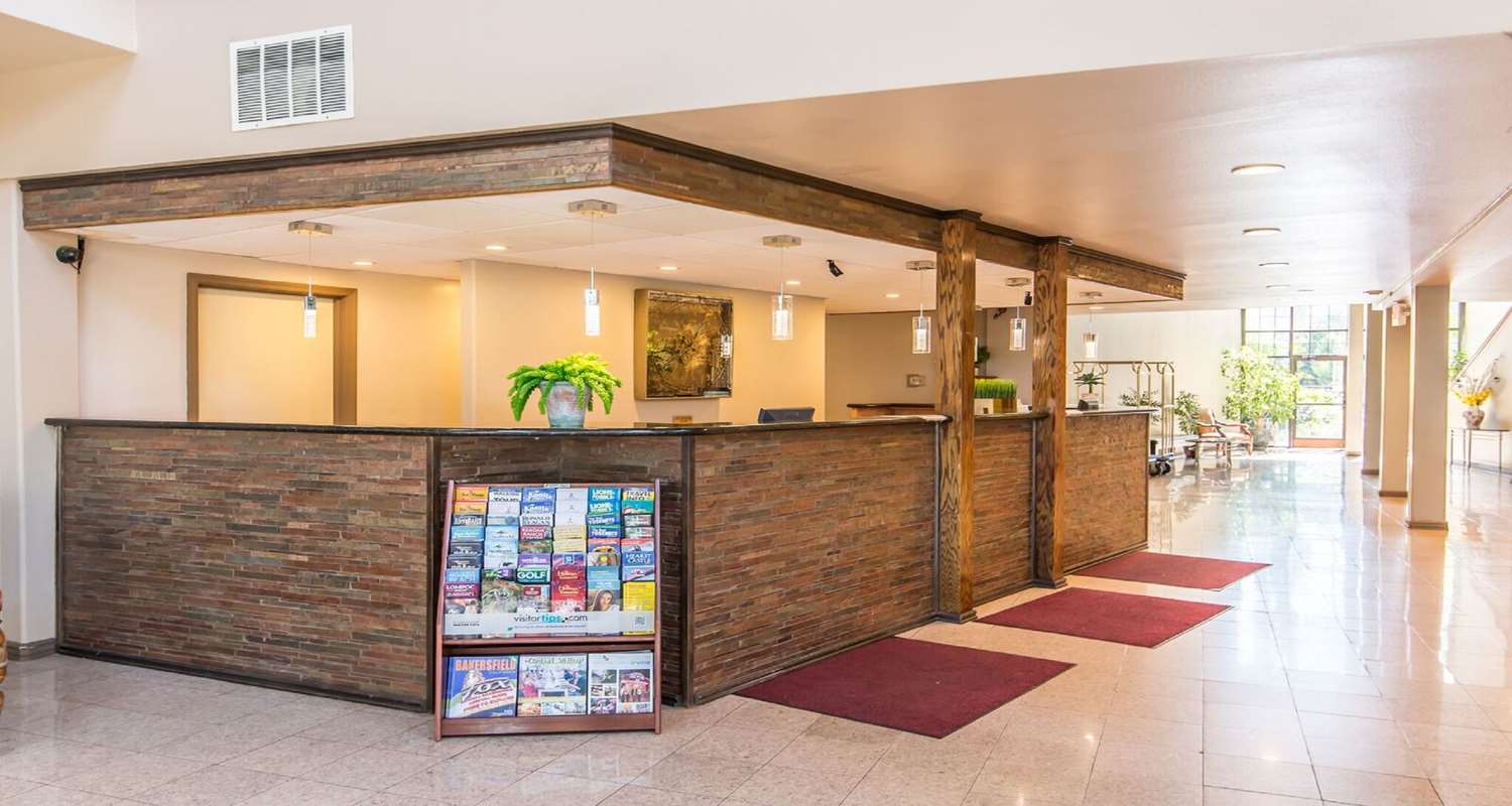 Clarion Hotel Bakersfield North 6/34