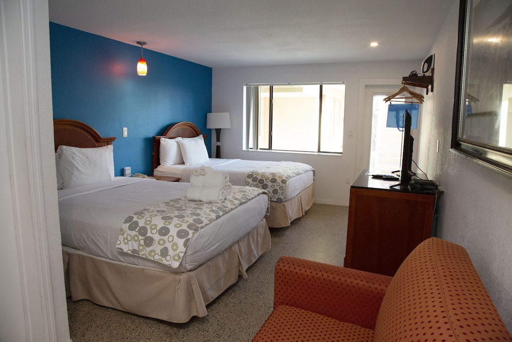 Dream Inn 25/69