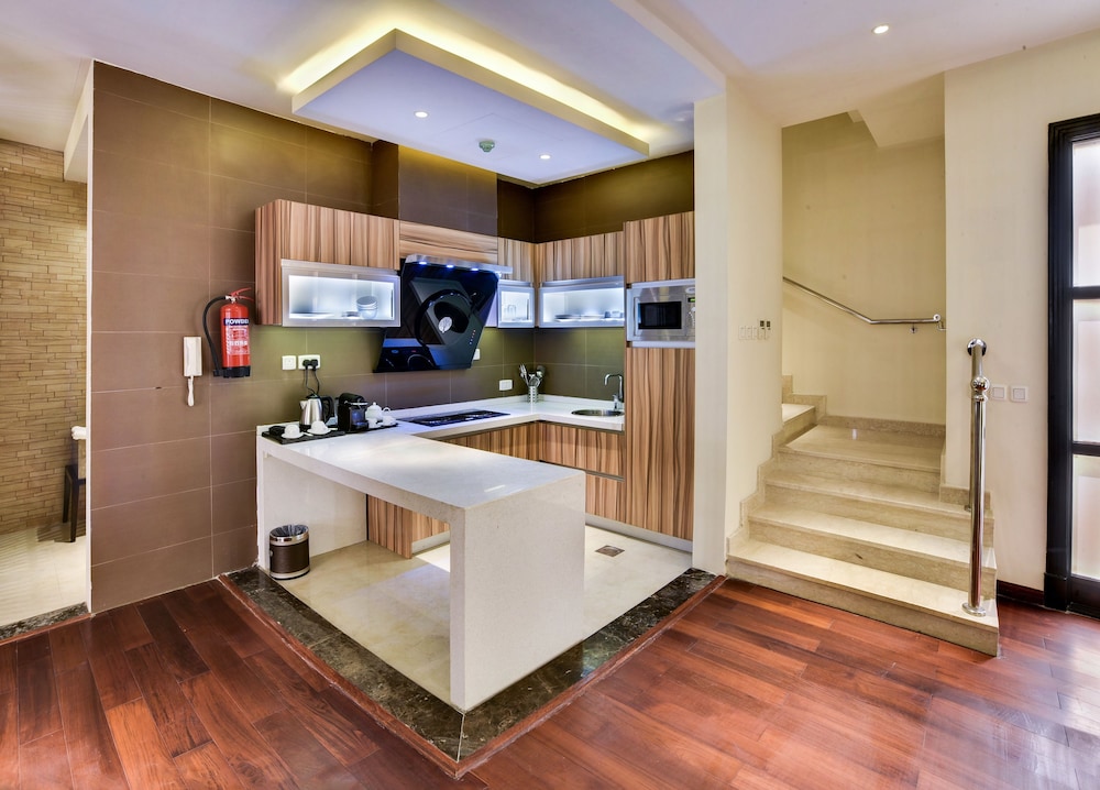 منتجع بريرا(Braira Al Azizya Hotel Resort) 28/89