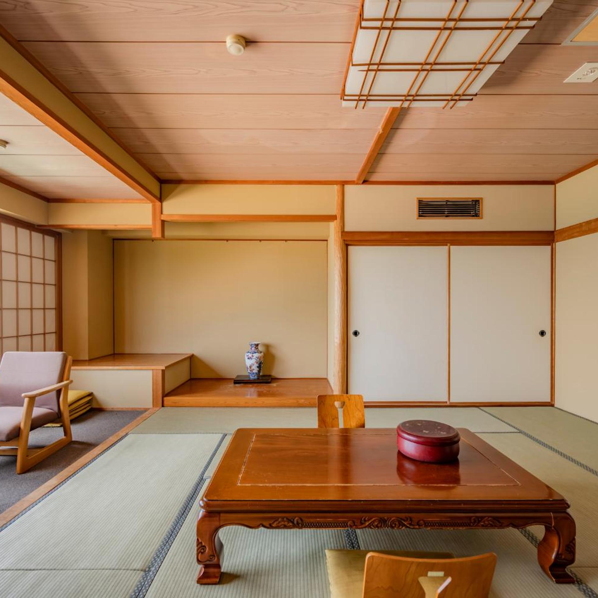 Shima Beach Hotel 5/36