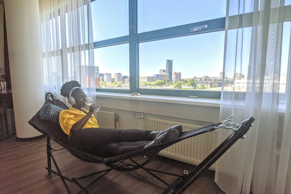 The Hague Teleport Hotel 44/66