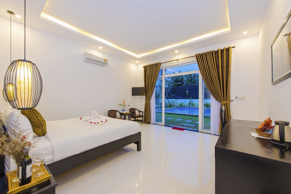 Hoi An Sunny Pool Villa 46/52