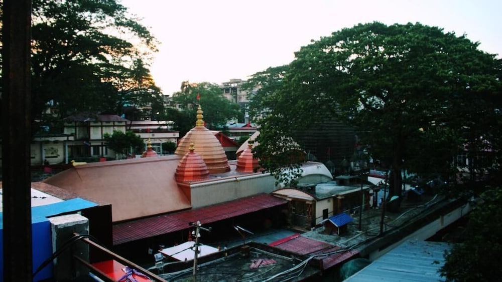 Hotel Shreemoyee Inn 46/48