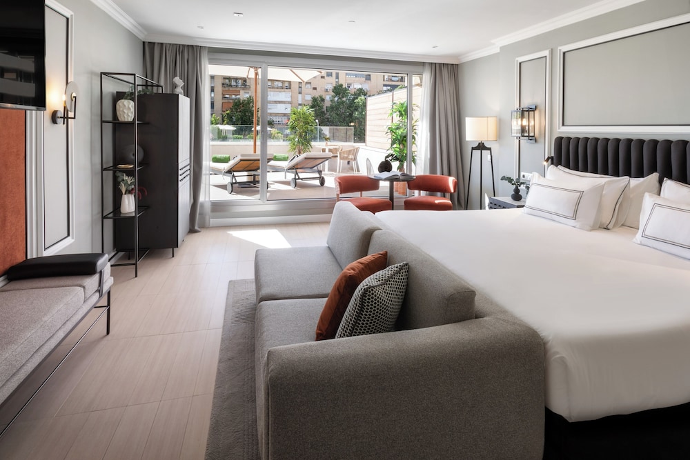 The Level at Melia Sevilla 22/62