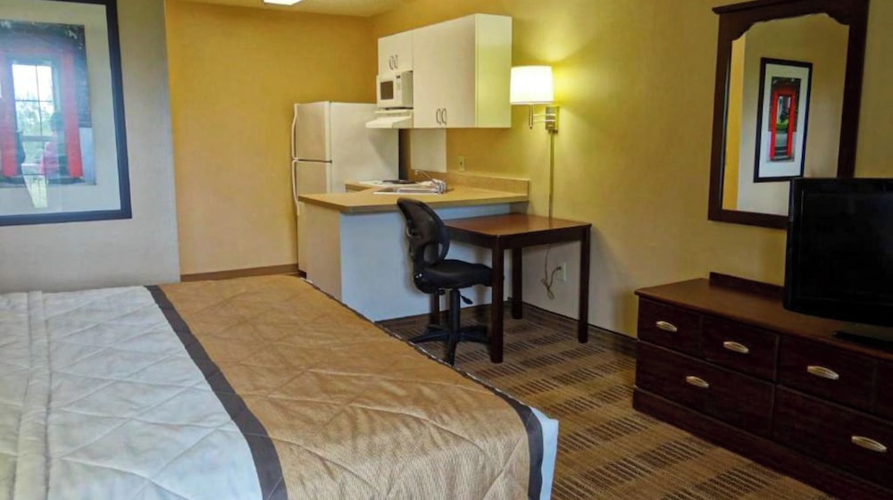 Studio 6 Extended stay Huntsville, AL - US Space & Rocket Center 30/46