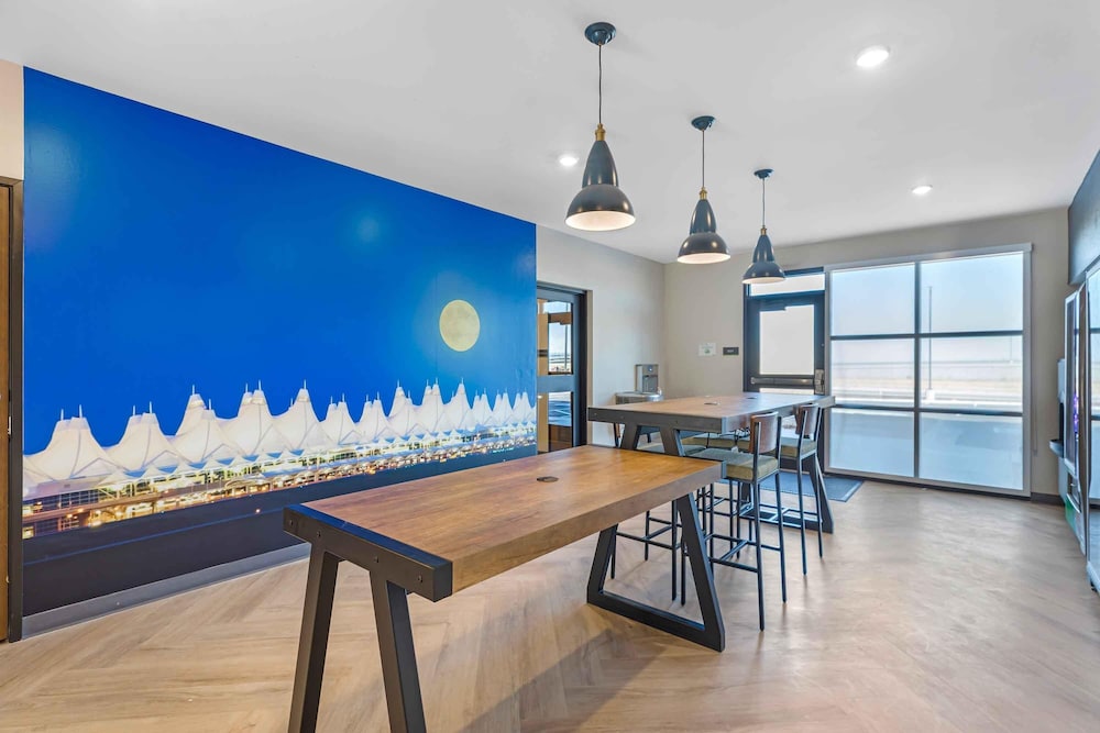 Extended Stay America Premier Suites - Denver International Airport 19/31