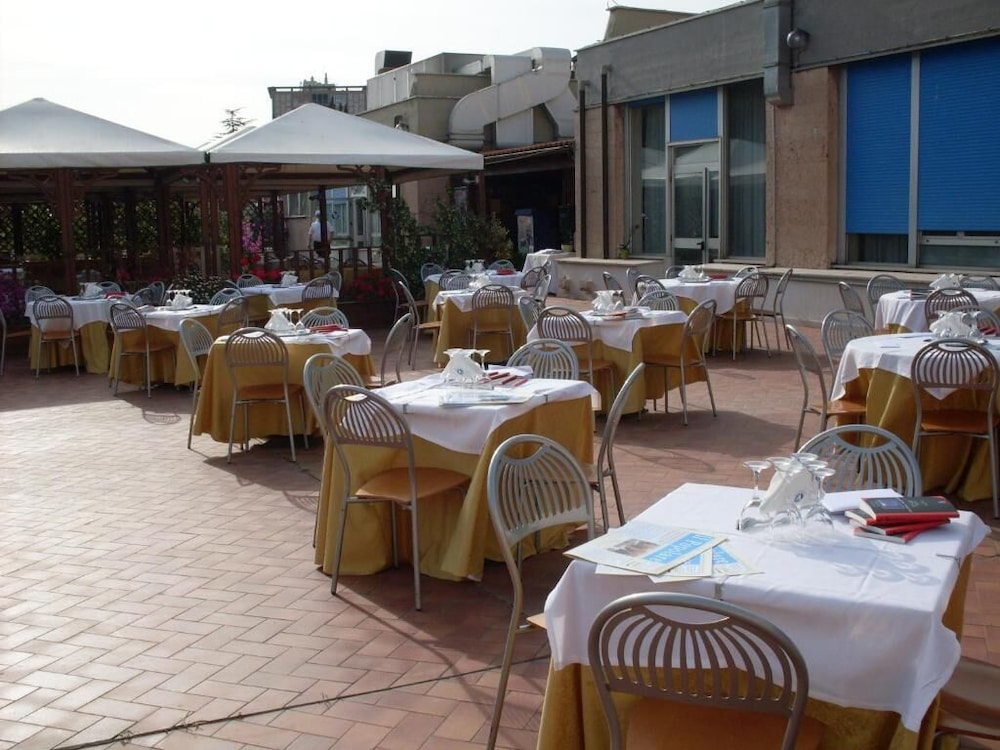 Hotel Villa Eur 51/68
