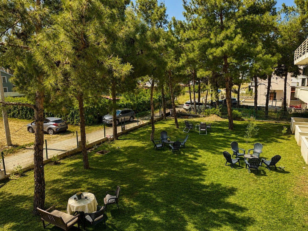 Tenedos Iskele Hotel 35/45