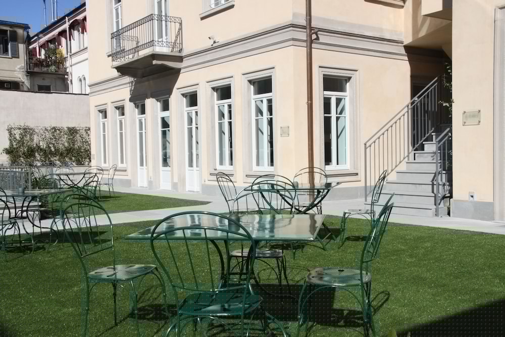 Hotel di Varese 5/50