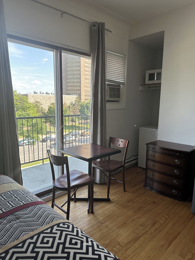 Hotel Mini 47/65